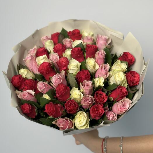 Яркий микс из 51 розы 🌹
