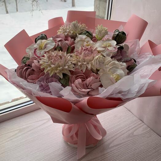 Зефирный букет с орхидеями