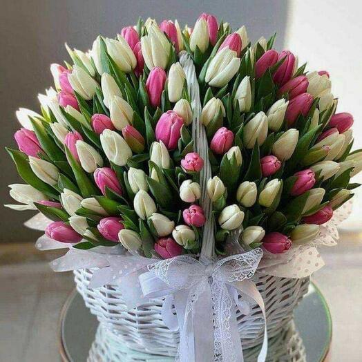 Корзина с цветами