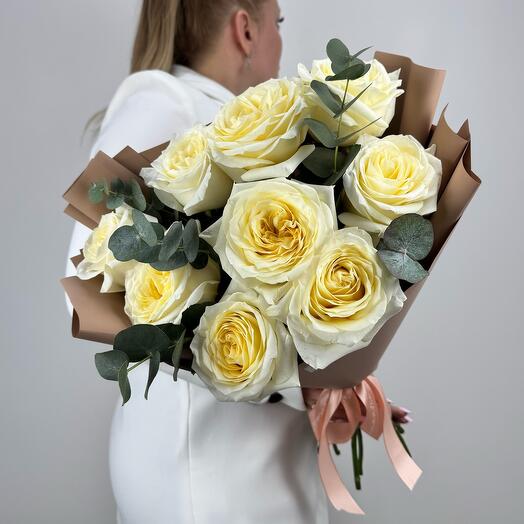 Пионовидные розы (Кэнди Лайт) с ароматным эвкалиптом 🤍 Камелия Flowers Shop