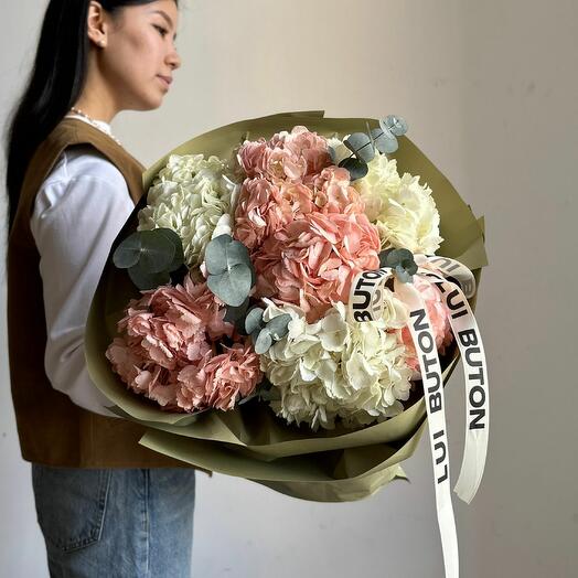 Облако из гортензий, размер S