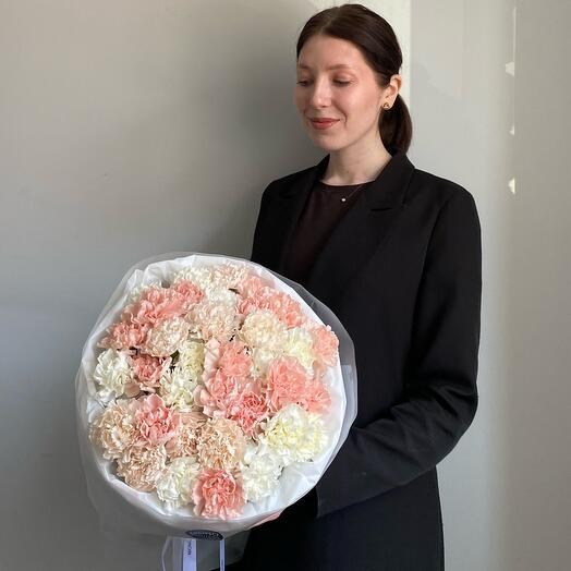Bouquet of dianthuses in orange shades M