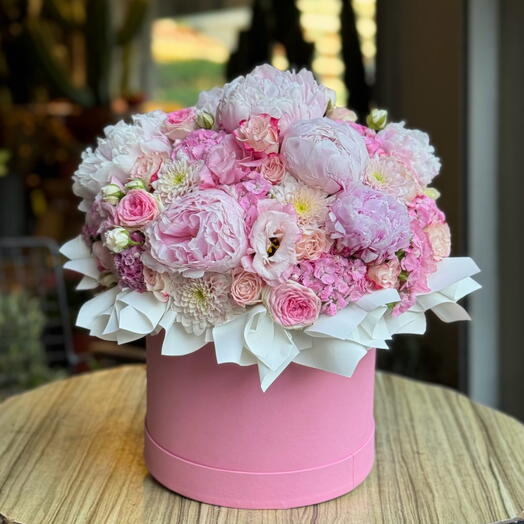 Pembe nin Buyusu