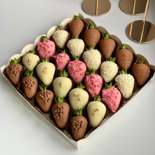 Conjunto de 25 fresas cubiertas de chocolate