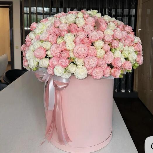 Цветы в коробке 101 роза