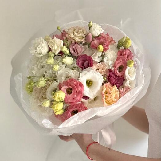 Букет из махровой эустомы (40 см)