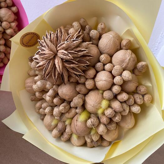 Букет из орехов «Школьный»