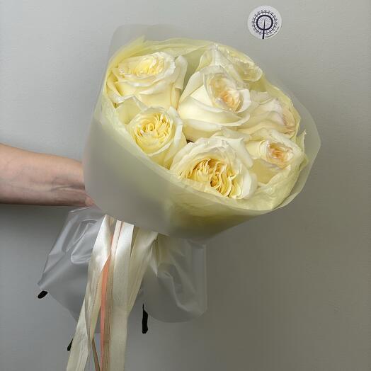 Монобукет из розы кендилайт