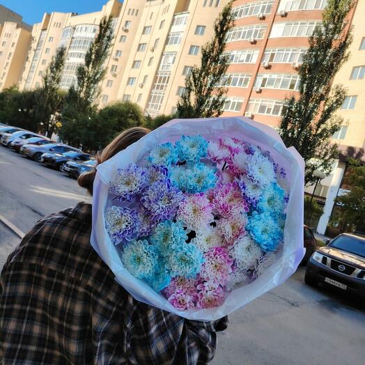 Яркий букет хризантем