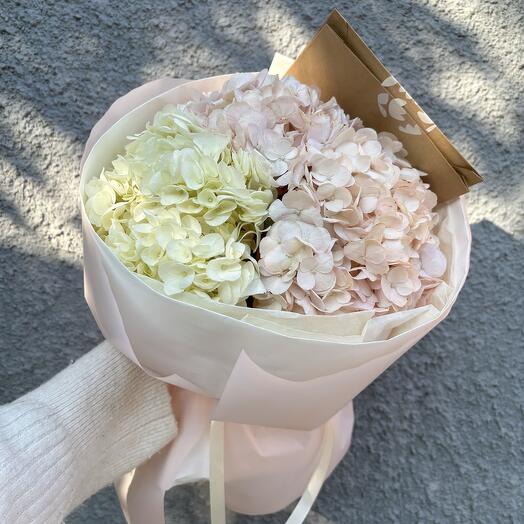 Букет из нежных гортензий 💕