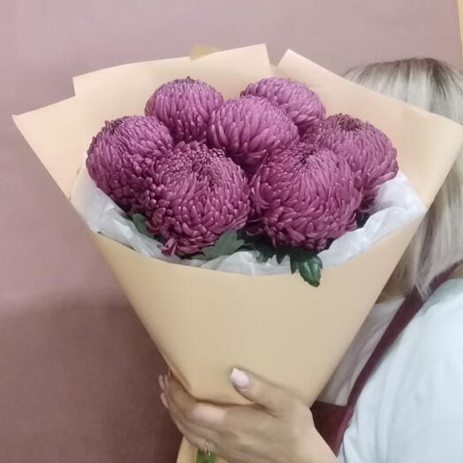 Букет из сезонных хризантем бигуди (7 шт)