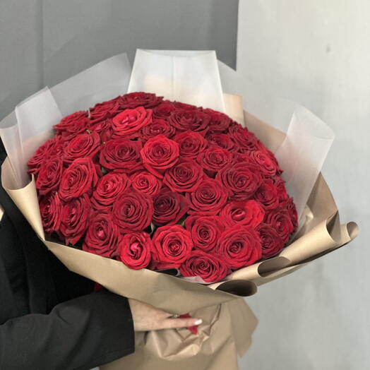 Розы красные 51 шт