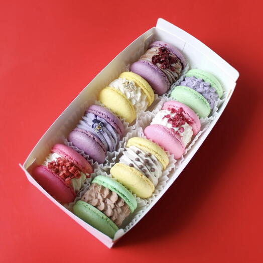 Набор из макарон (макарун, макаронс) в подарок на День матери