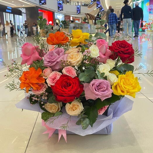 Elegant Mixed Roses Bouquet