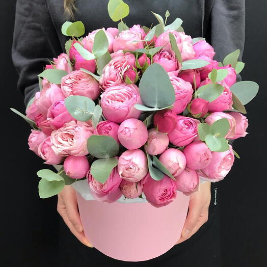 Пионовидные розы в коробке 😍😍🥰