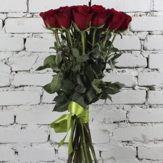 25 rosas rojas Ecuador 60 cm. Explorer