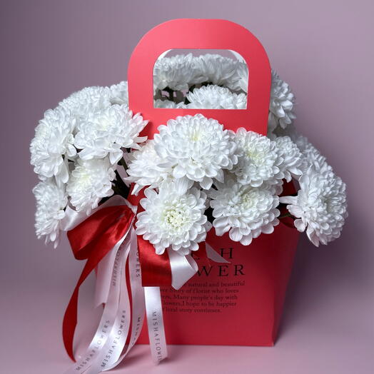 Хризантемы в сумочке