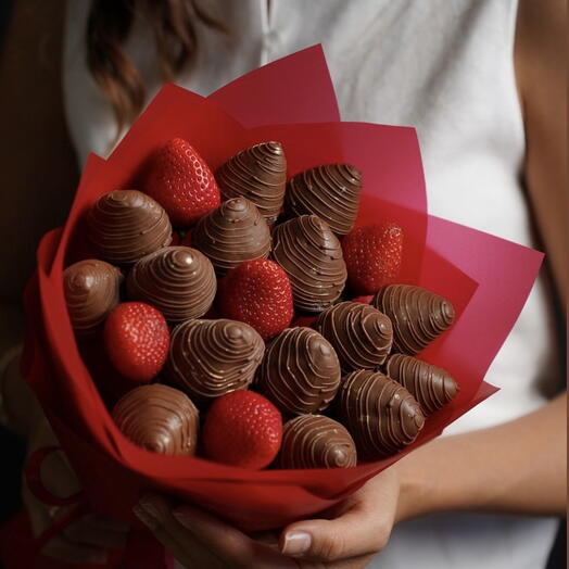 Букет S клубника в шоколаде