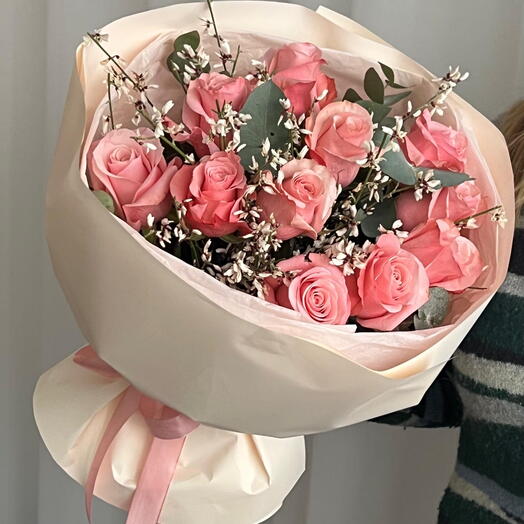 Bouquet of roses and genista