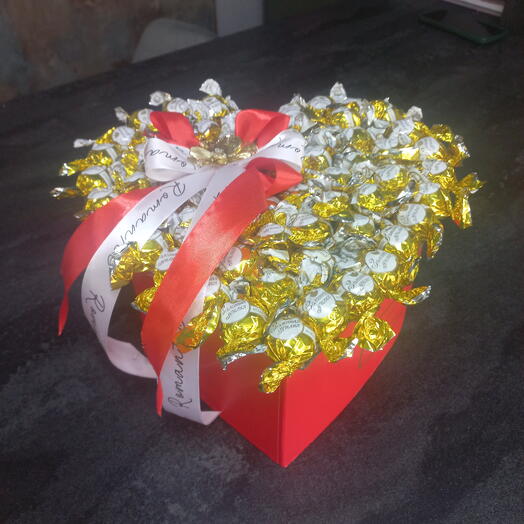 Золотое сердце большое