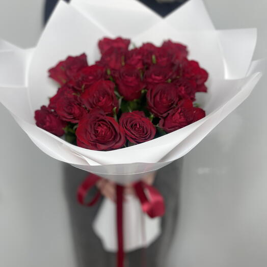 21 роза «Алое сердце»