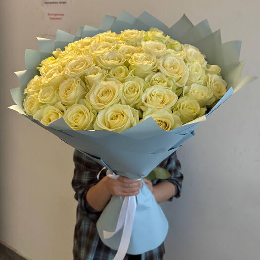 51 Роза белые розы