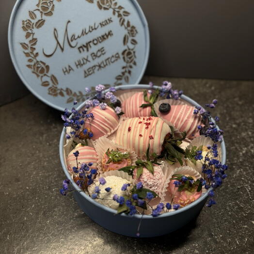 Коробочка Клубники в шоколаде «Маме»️