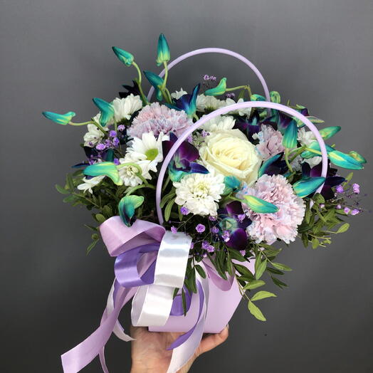 Сумочка с космическими орхидеями,диантусами,розой🌸