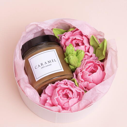 Пионы из зефира и соленая карамель