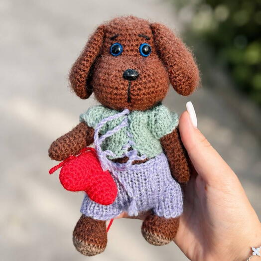 Игрушка «Пес коричневый с сердцем»