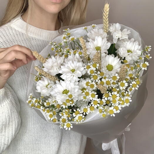 Летнее вдохновение🤍🌼
Хризантемы, ромашки, колосья