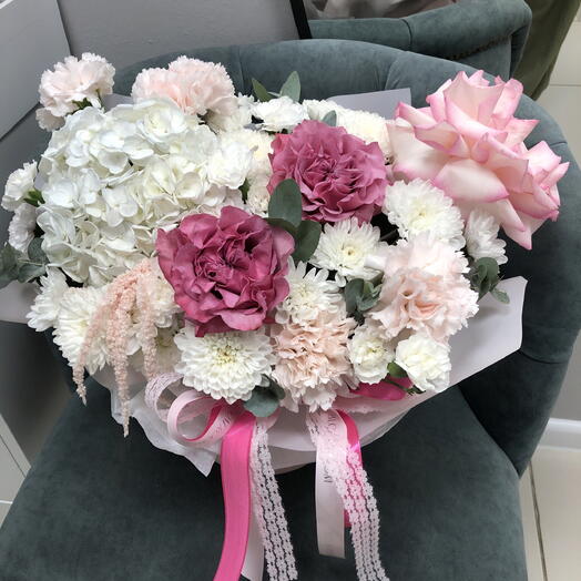 🌸Пышная композиция