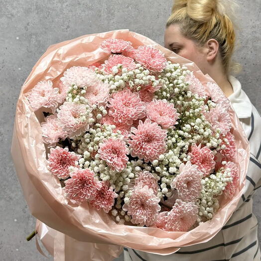 Букет/хризантема кустовая и гипсофила 🌸