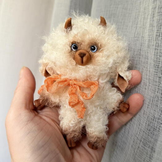 Игрушка талисман Козочка