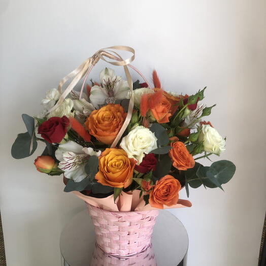 Кустовые розы с эвкалиптом🧡