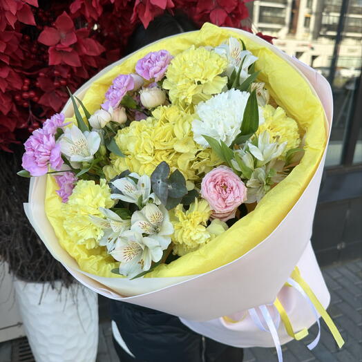 Дофаминовый букет 💛 с гортензией, диантусами, альстромерия 🤍