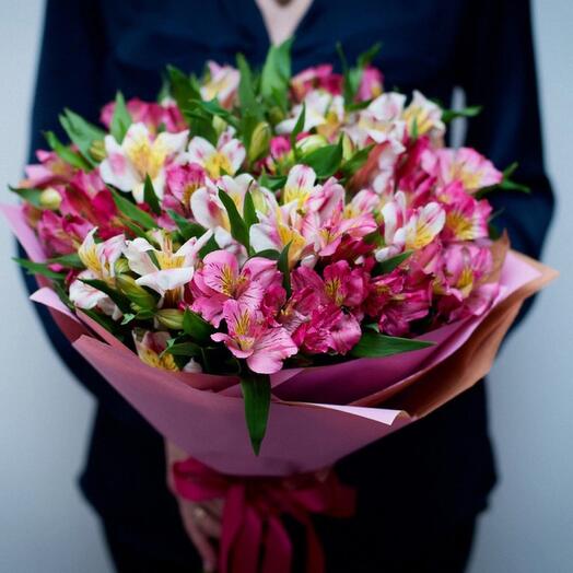 Ramo de alstroemeria