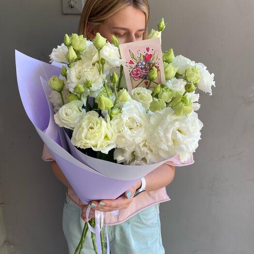 Bouquet of eustoma white