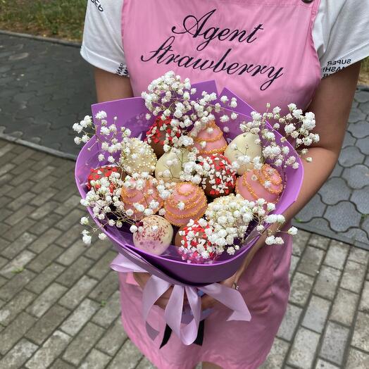 Букет из клубники 💜🤍🩷