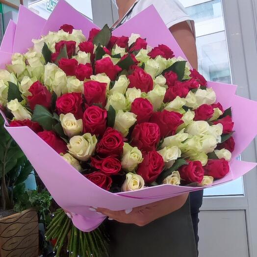 101 Kenya roses in a bouquet