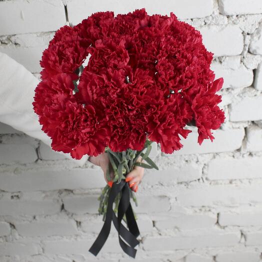 Bouquet of 20 red carnations