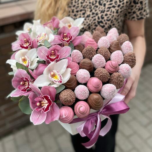Сердце 30 Barbie - клубника в шоколаде и орхидеи
