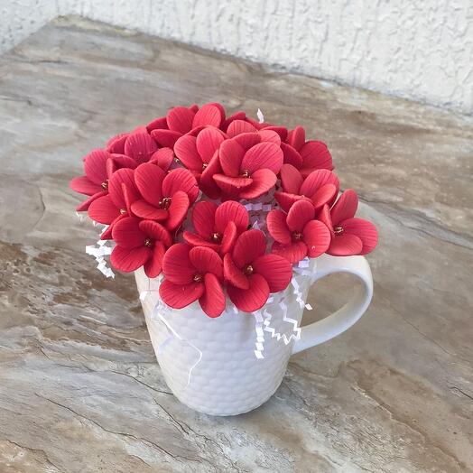 Шоколадные гортензии в стильной чашке