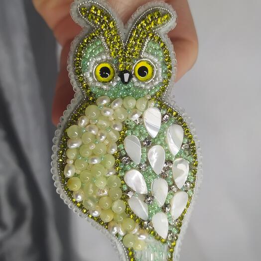 Брошь ручной работы сова