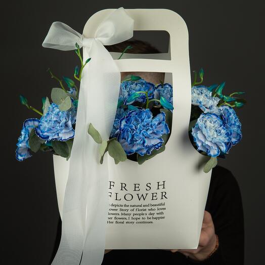 Сумочка с лунными диантусами 💙