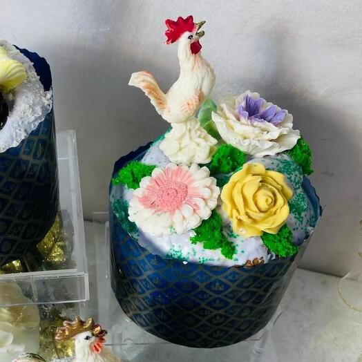 Кулич  с петухом