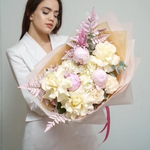 Нежность с пионами 💕