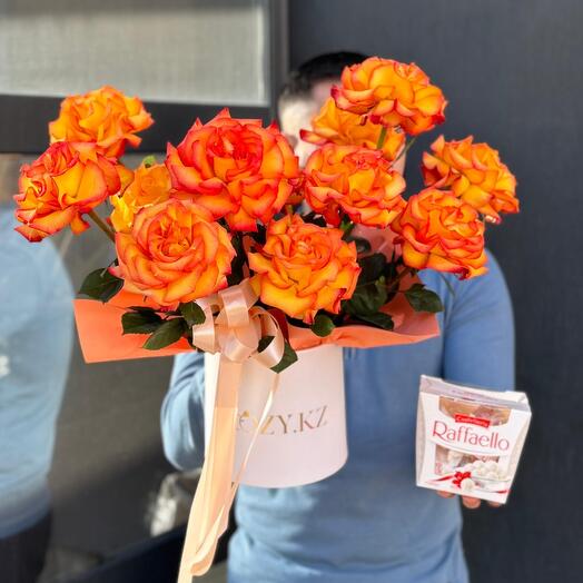 Букет из 11 французских роз и Рафаэло