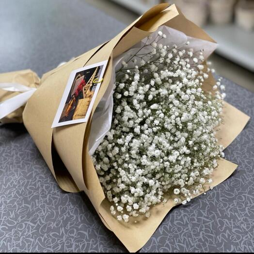 Bouquet " Gypsophila en la elaboración "