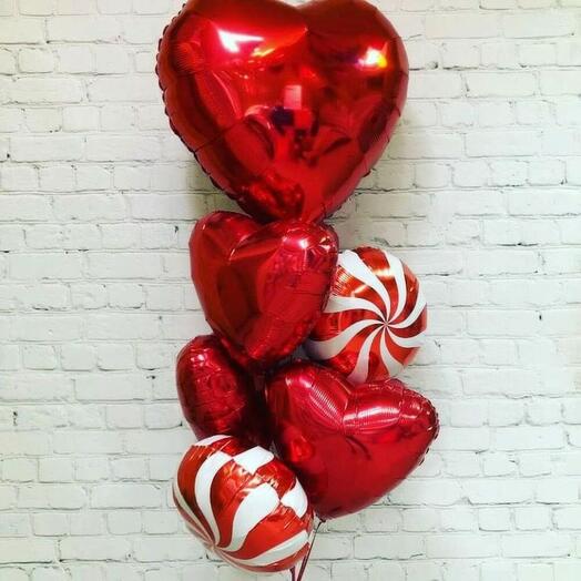 Helium balloons in fountain 23 (6 balloons)